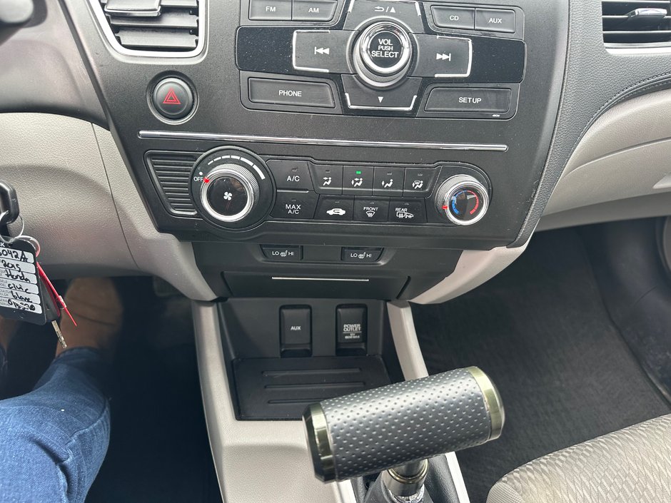 Honda Civic Sedan LX 2015-13