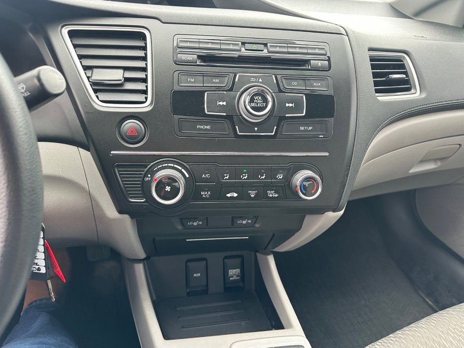 Honda Civic Sedan LX 2015-15