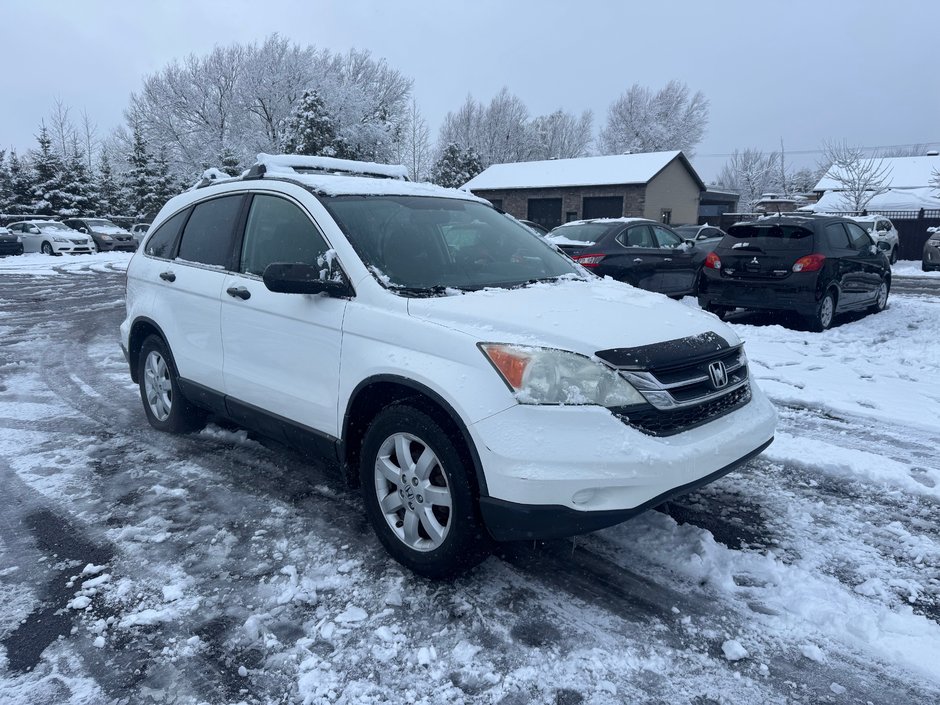 Honda CR-V LX 2011-0