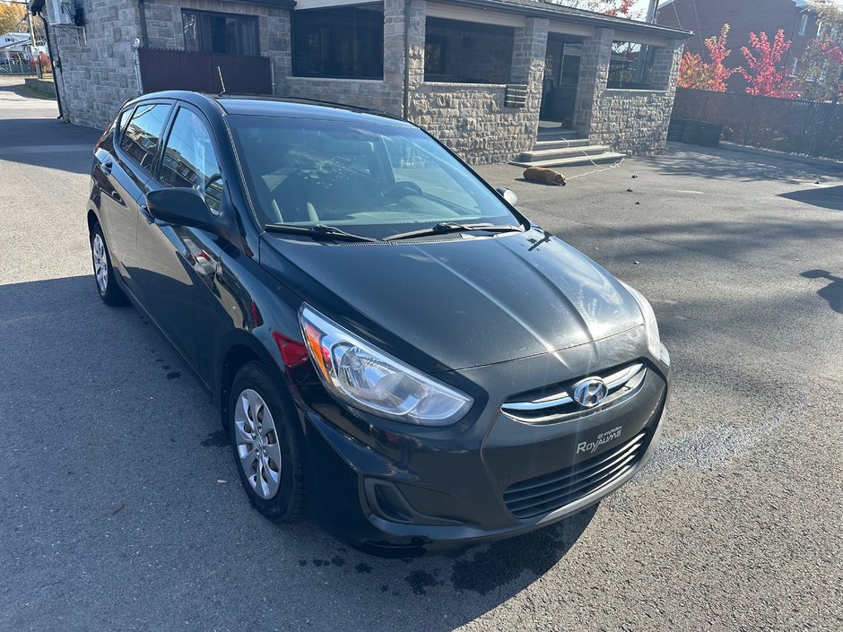 2017 Hyundai Accent L-0