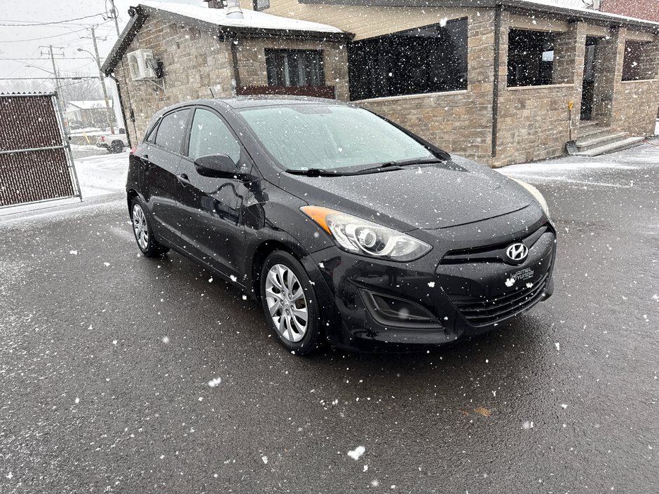 2013 Hyundai Elantra GT GL-0