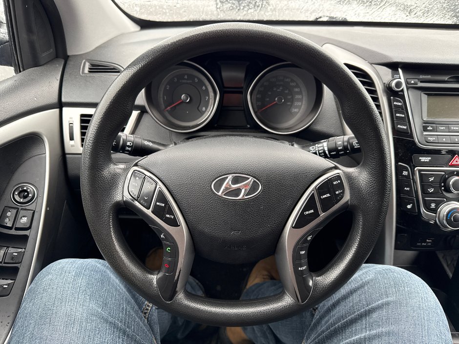 2013 Hyundai Elantra GT GL-21