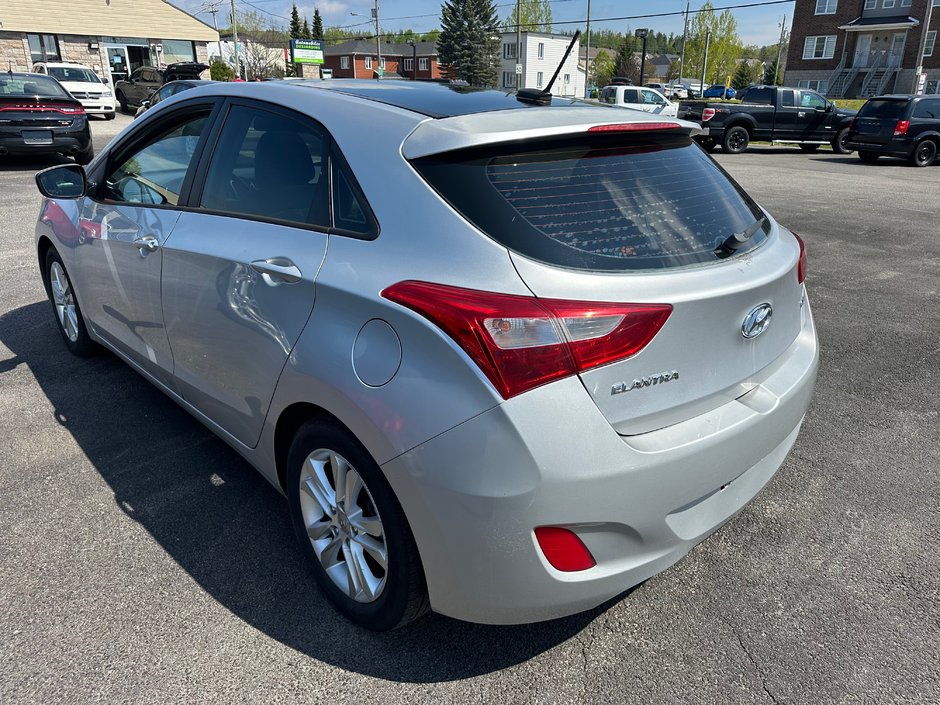 Hyundai Elantra GT GLS 2013-3
