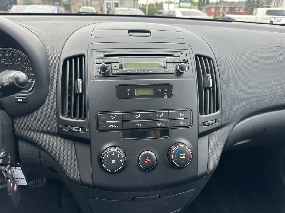 2011 Hyundai Elantra Touring GLS-9