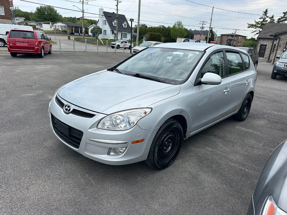 2011 Hyundai Elantra Touring GLS-2
