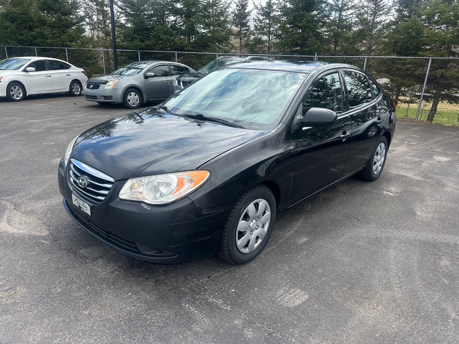 Hyundai Elantra GL 2010-1