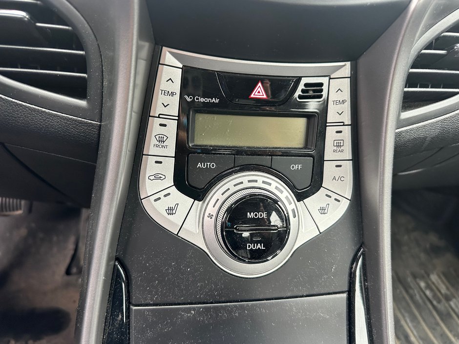 2012 Hyundai Elantra Limited-13