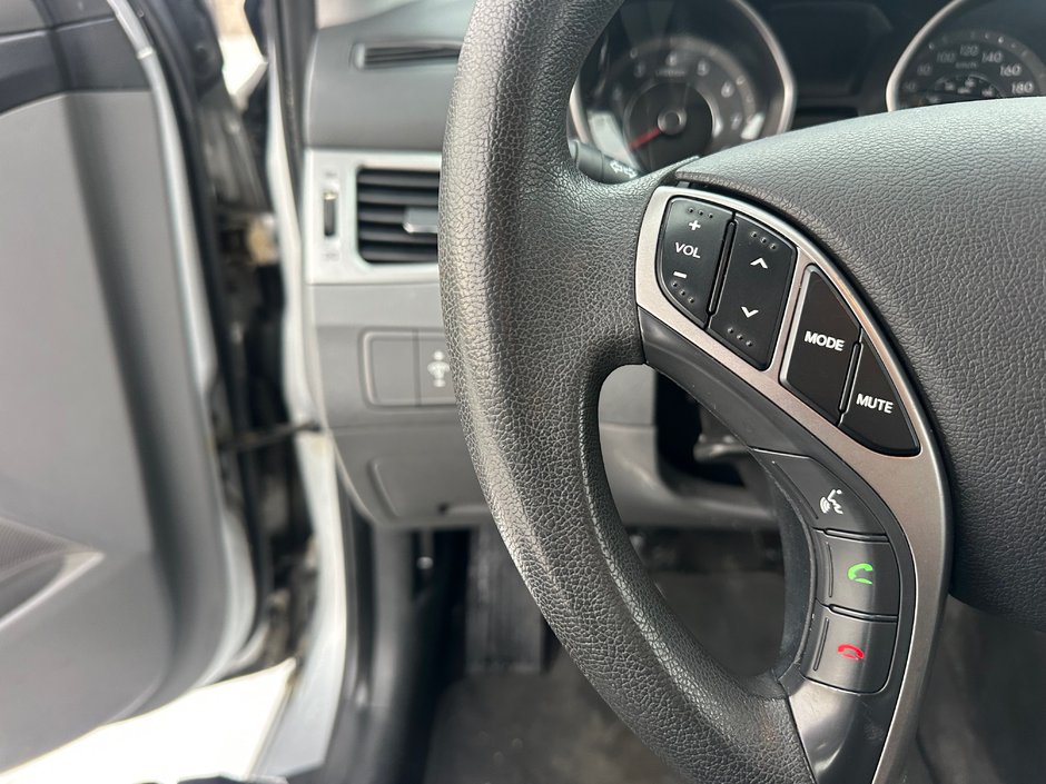 2013 Hyundai Elantra GL-13