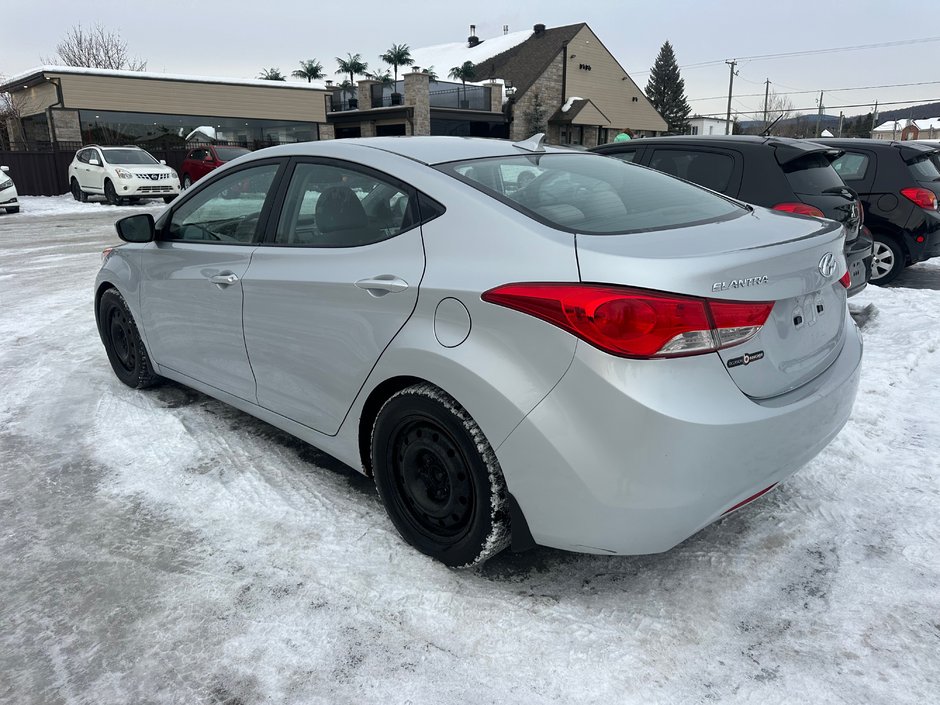 2013 Hyundai Elantra GL-3