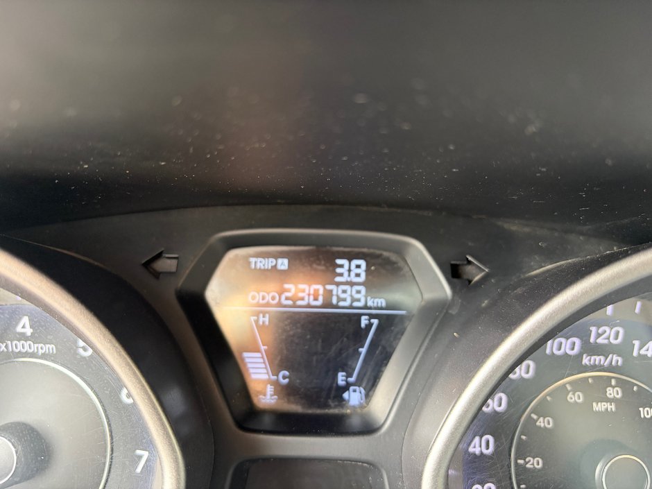 Hyundai Elantra L 2013-0