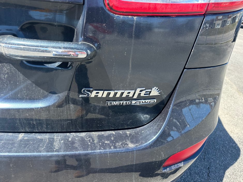 2011 Hyundai Santa Fe Limited  AWD-14