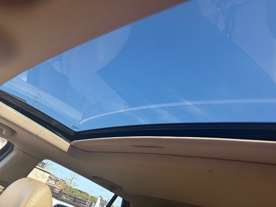 2012 Hyundai Santa Fe Limited w/Navi-14