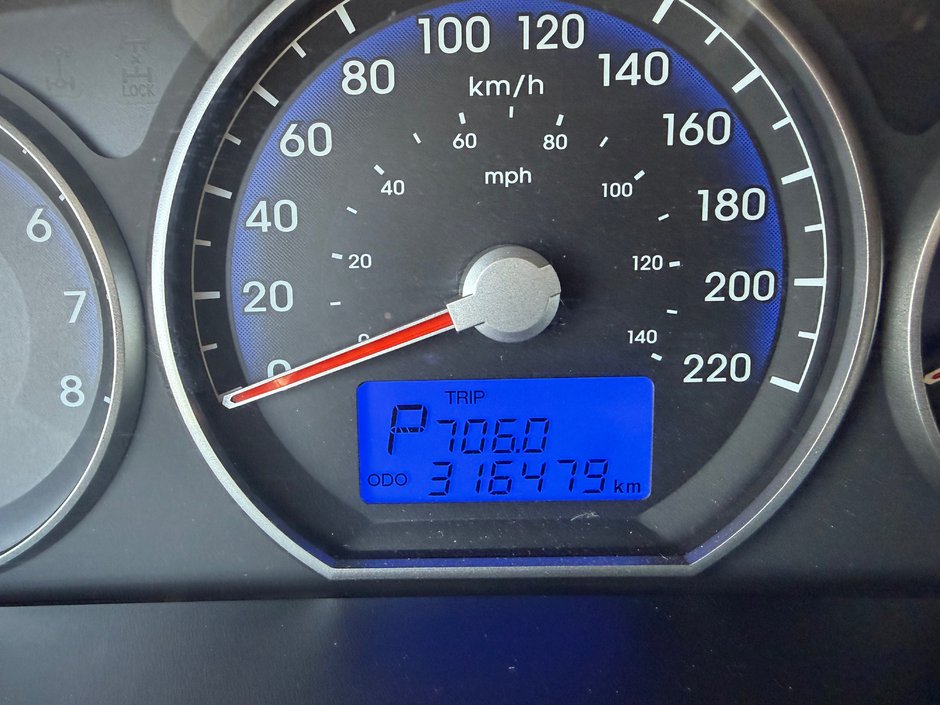 2012 Hyundai Santa Fe Limited w/Navi-11