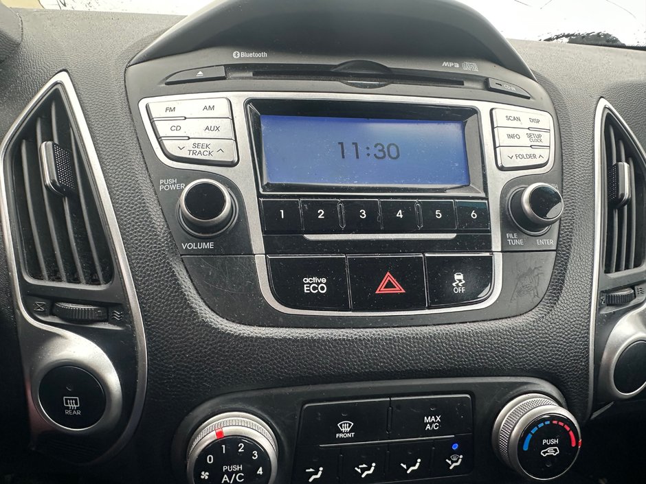 2013 Hyundai Tucson GL-8