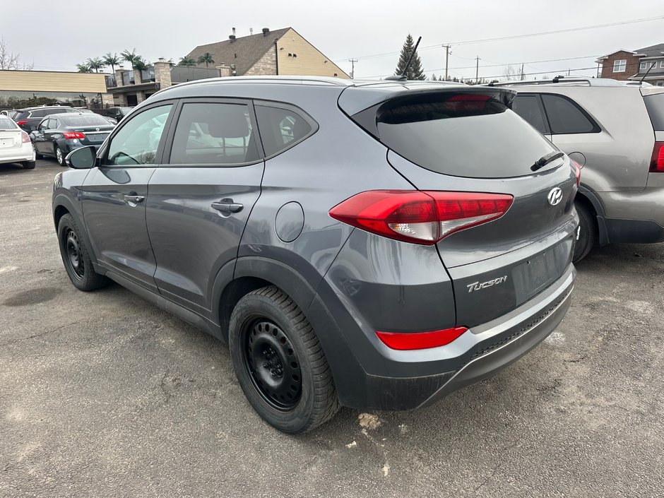 2016 Hyundai Tucson Premium-2