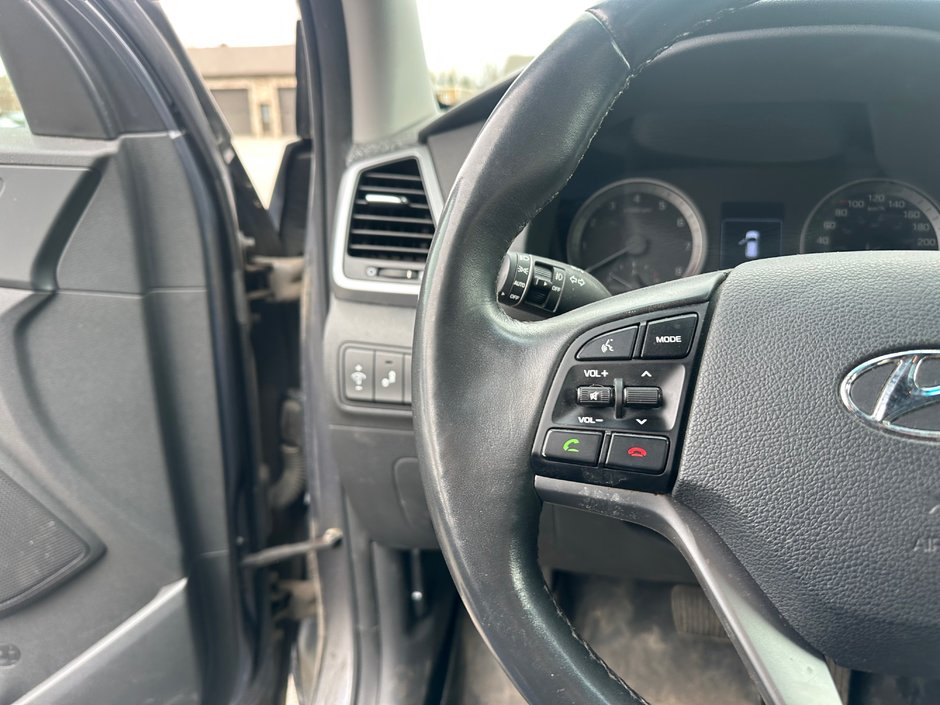 2016 Hyundai Tucson Premium-8