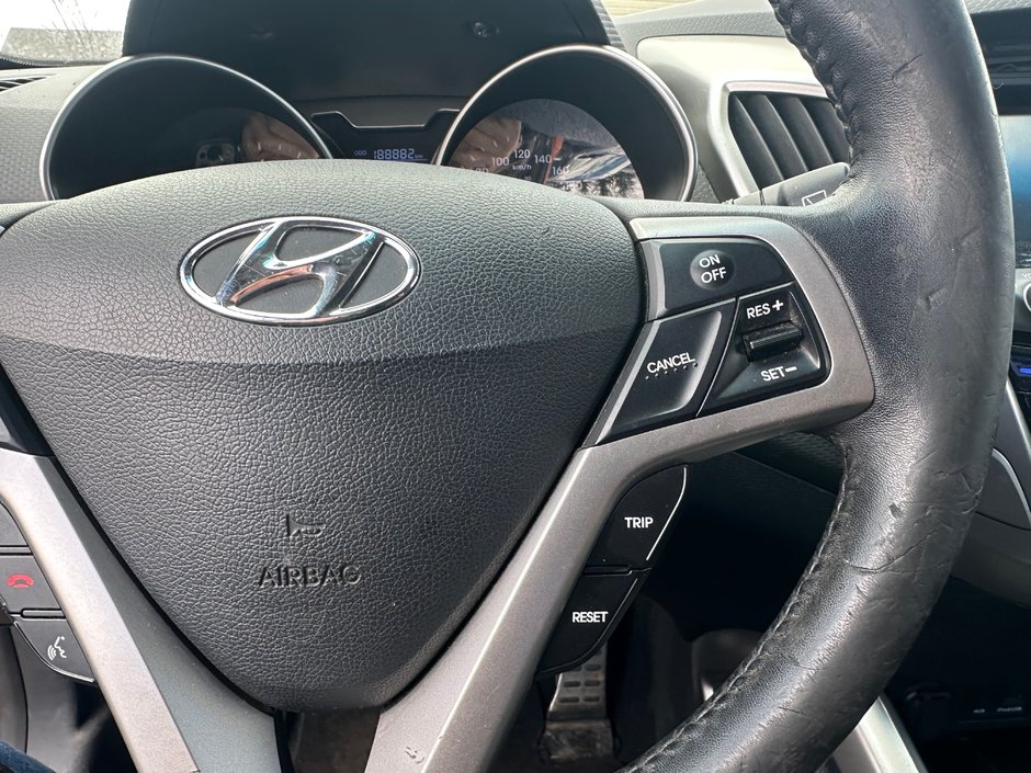 2012 Hyundai Veloster w/Tech-14