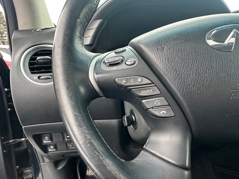 Infiniti QX60  2016-13