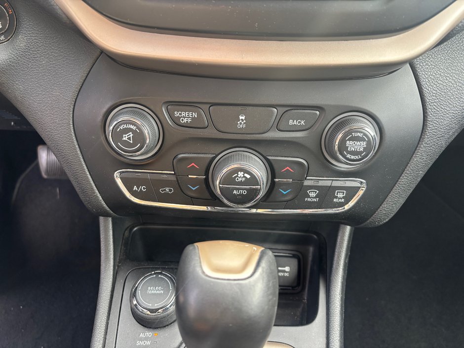 Jeep Cherokee LIMITED 2014-12