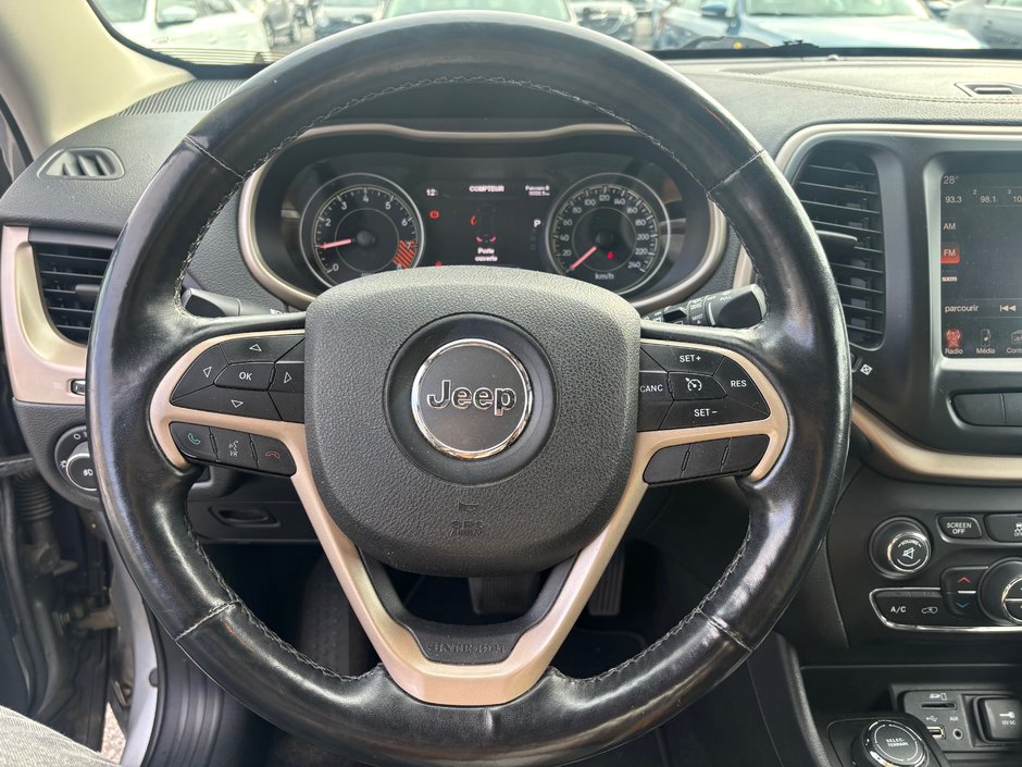 Jeep Cherokee LIMITED 2014-10