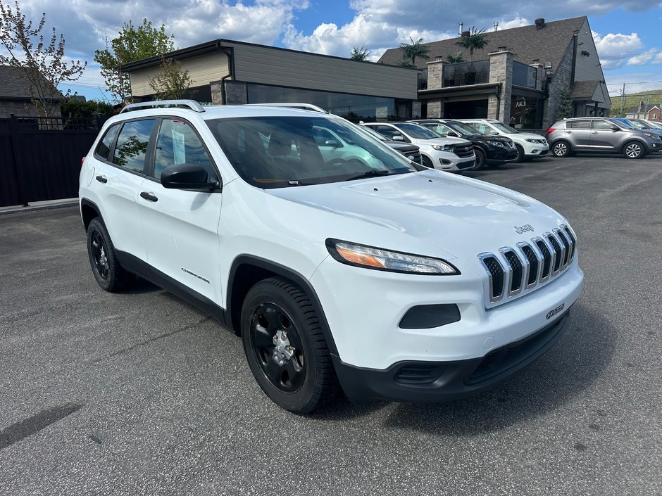 Jeep Cherokee SPORT 2015-0