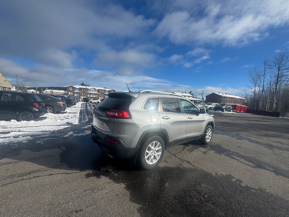 Jeep Cherokee NORTH 2015-3