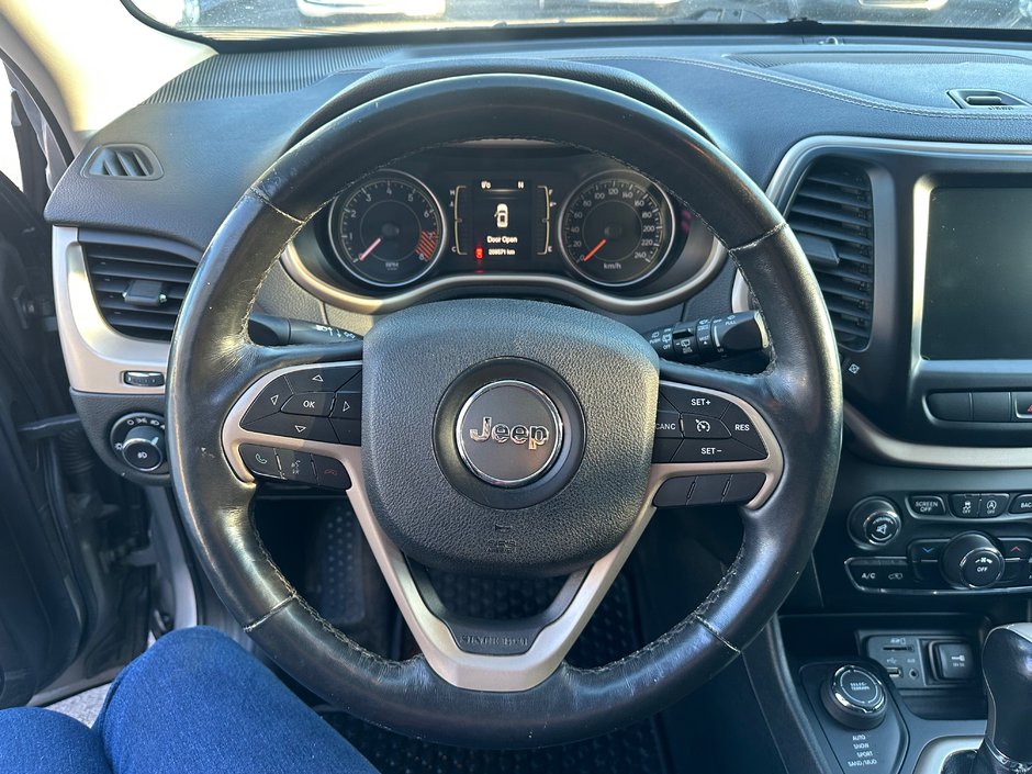 Jeep Cherokee NORTH 2015-9