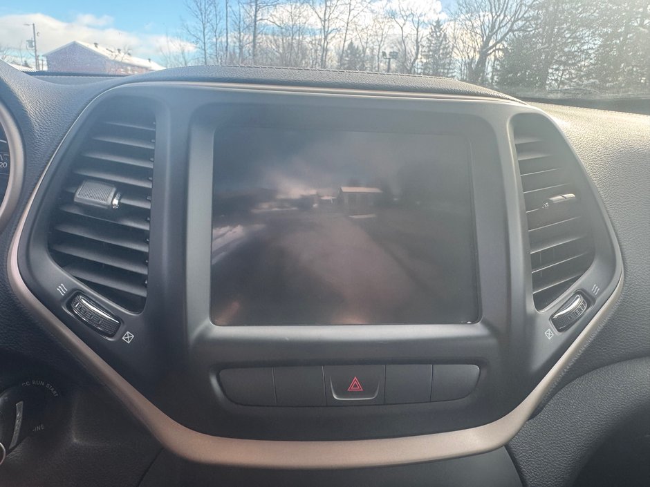 Jeep Cherokee NORTH 2015-12