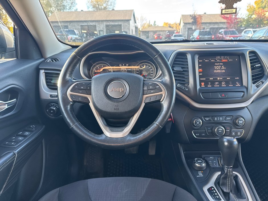 Jeep Cherokee NORTH 2015-15