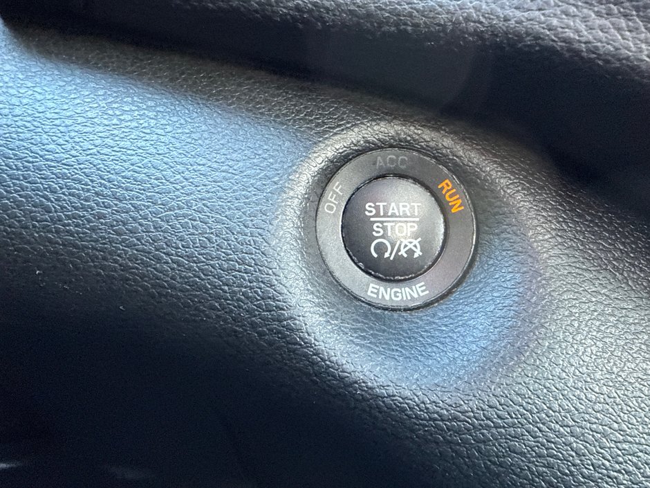 2015 Jeep Cherokee LIMITED-27