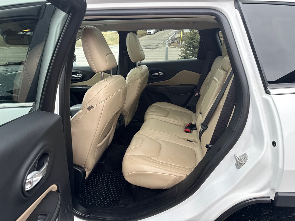 Jeep Cherokee Limited 2015-6