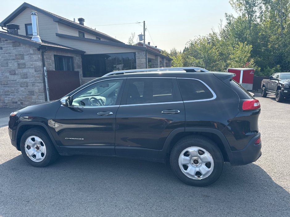 Jeep Cherokee NORTH 2016-16