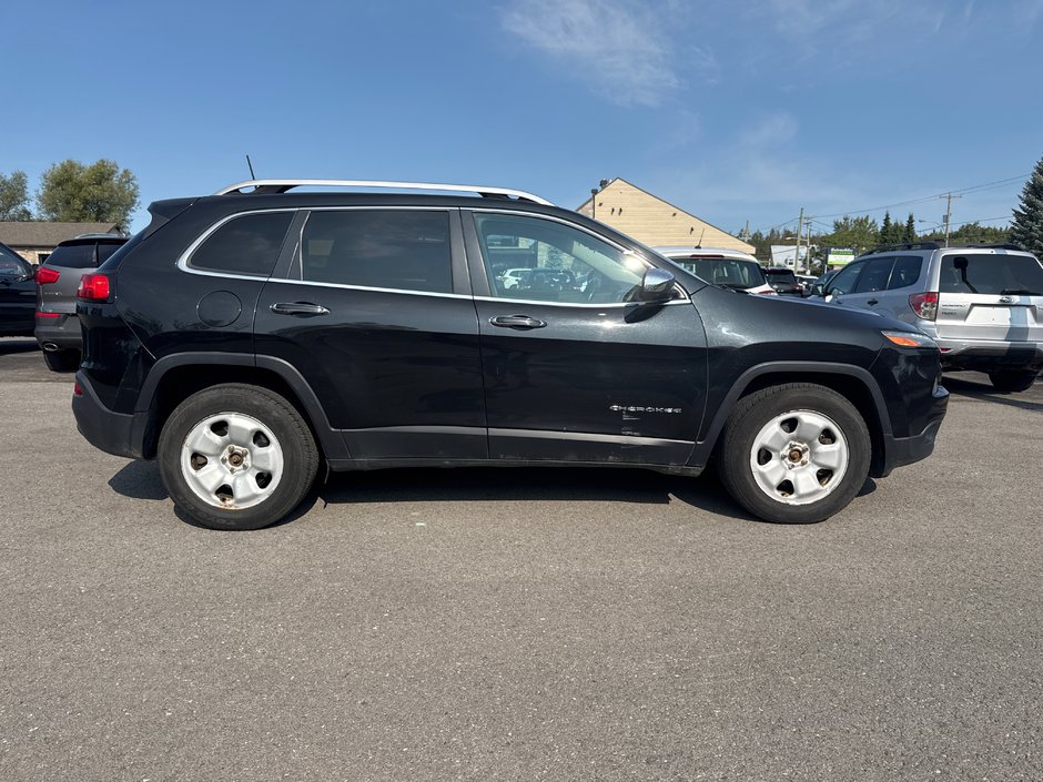 Jeep Cherokee NORTH 2016-3