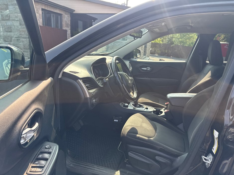 Jeep Cherokee NORTH 2016-19