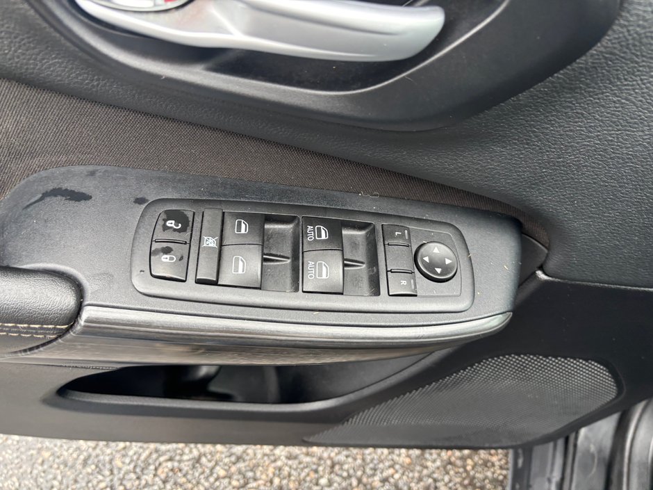 Jeep Cherokee NORTH 2016-8