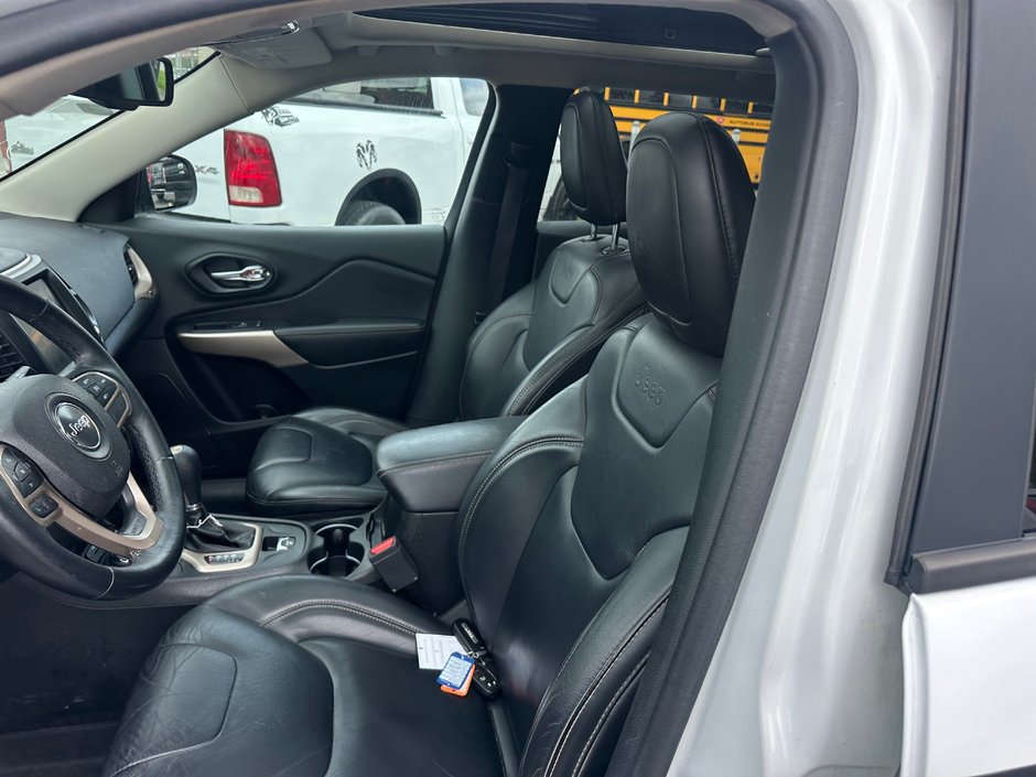 2017 Jeep Cherokee High Altitude-5