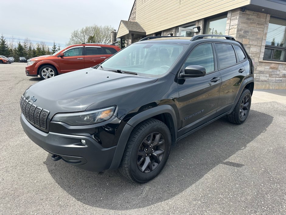 2019 Jeep Cherokee Upland SPORT-1