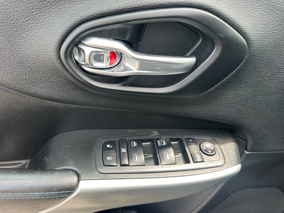 2019 Jeep Cherokee Upland SPORT-7