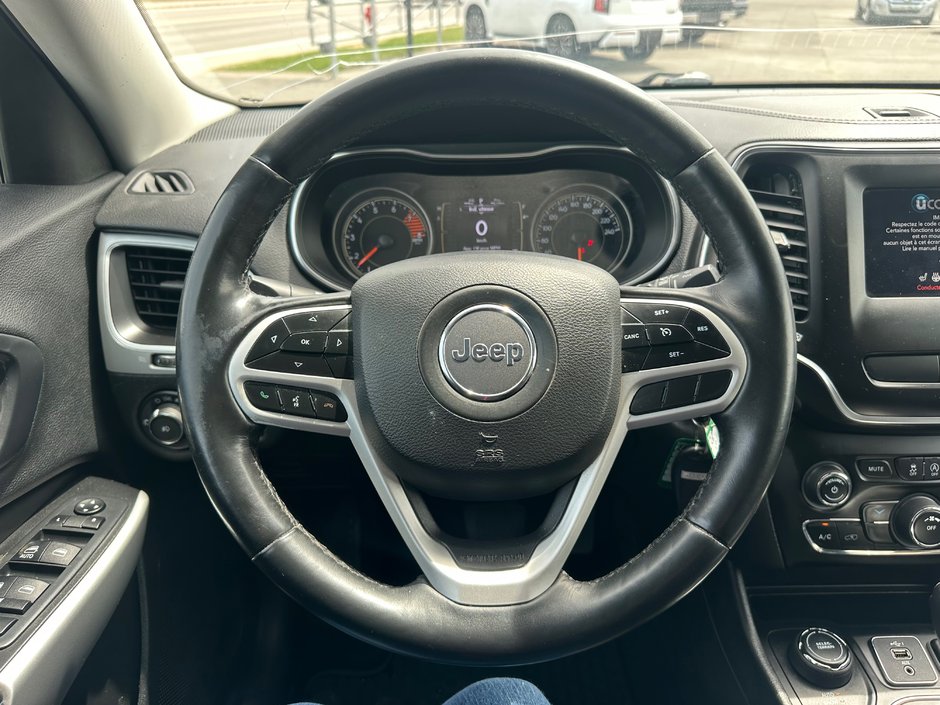 2019 Jeep Cherokee Upland SPORT-8