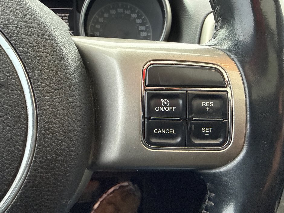 Jeep Grand Cherokee LAREDO X 2012-21