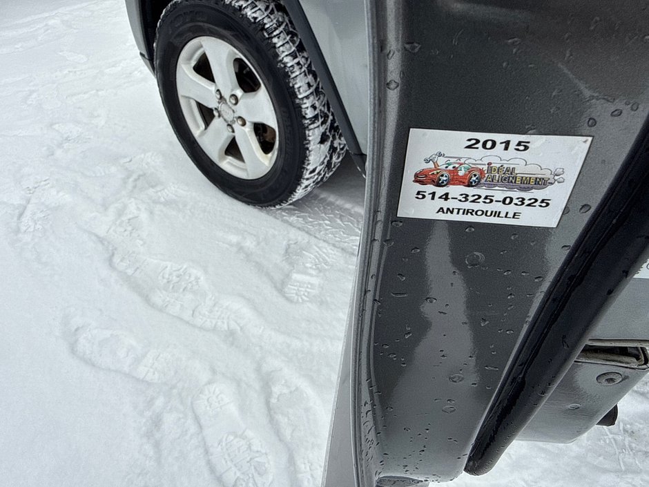 Jeep Grand Cherokee LAREDO X 2012-15