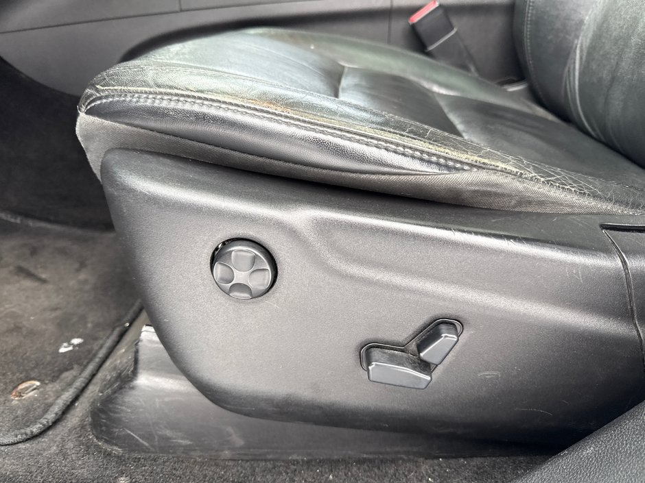 Jeep Grand Cherokee LAREDO X 2012-18