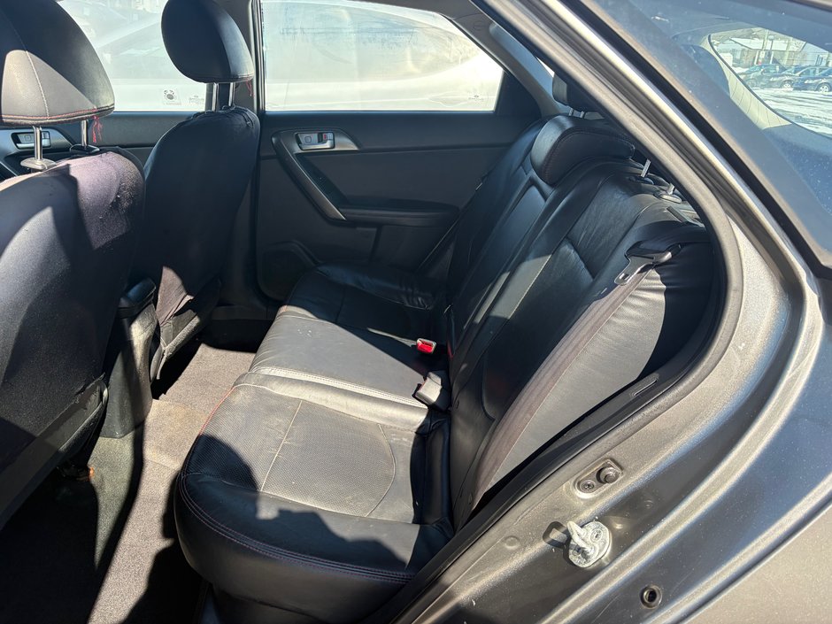 Kia Forte 5-Door SX 2011-10