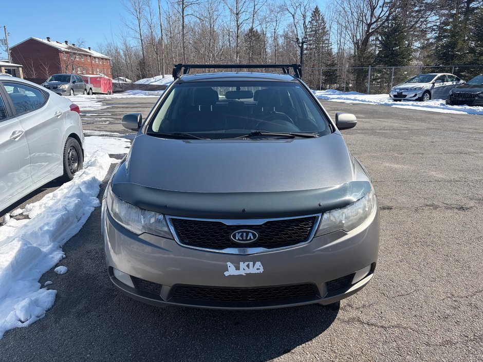 Kia Forte 5-Door SX 2011-1