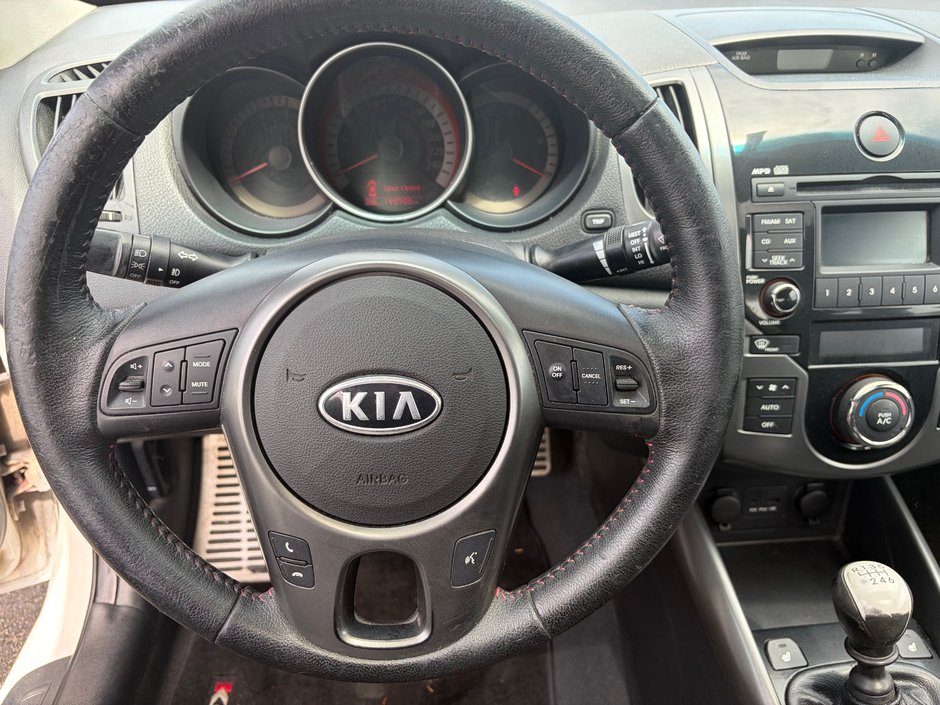 2012 Kia Forte Koup Ex-8