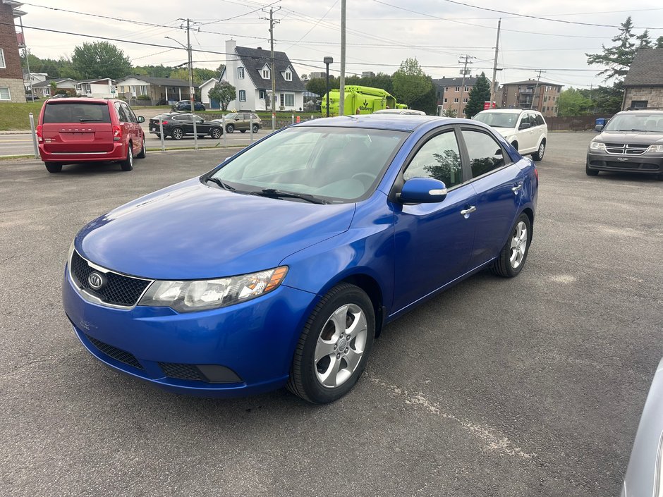 Kia Forte EX 2010-1
