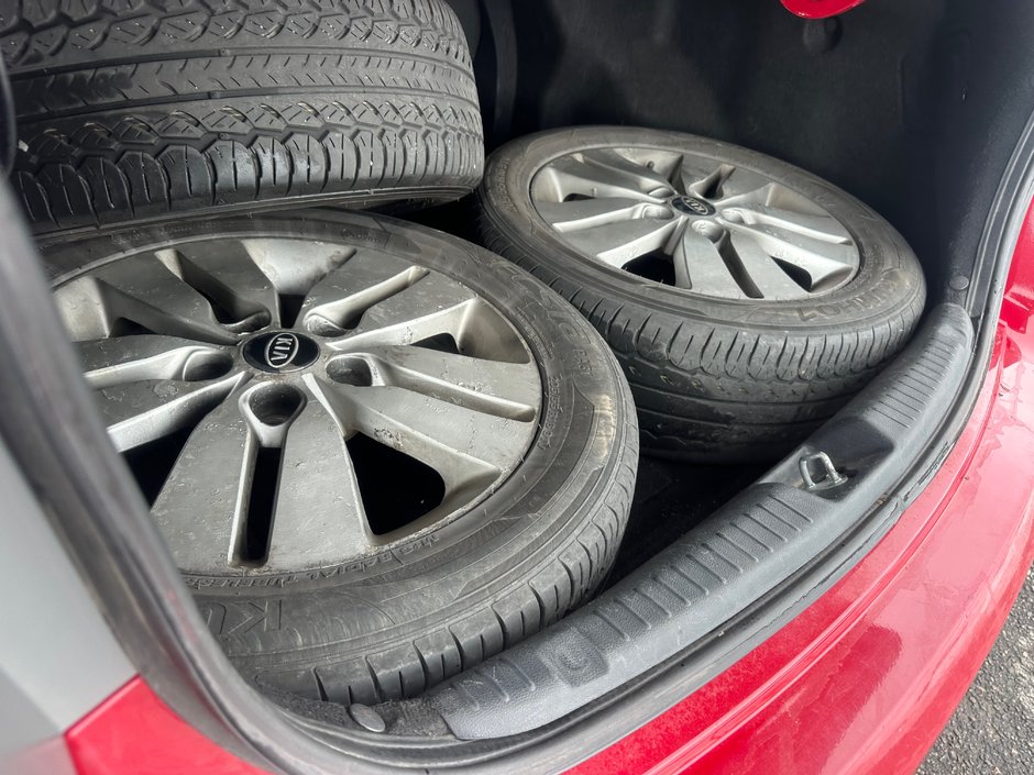 Kia Forte EX 2013-13