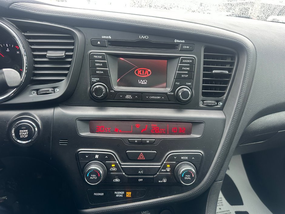 2012 Kia Optima EX-12