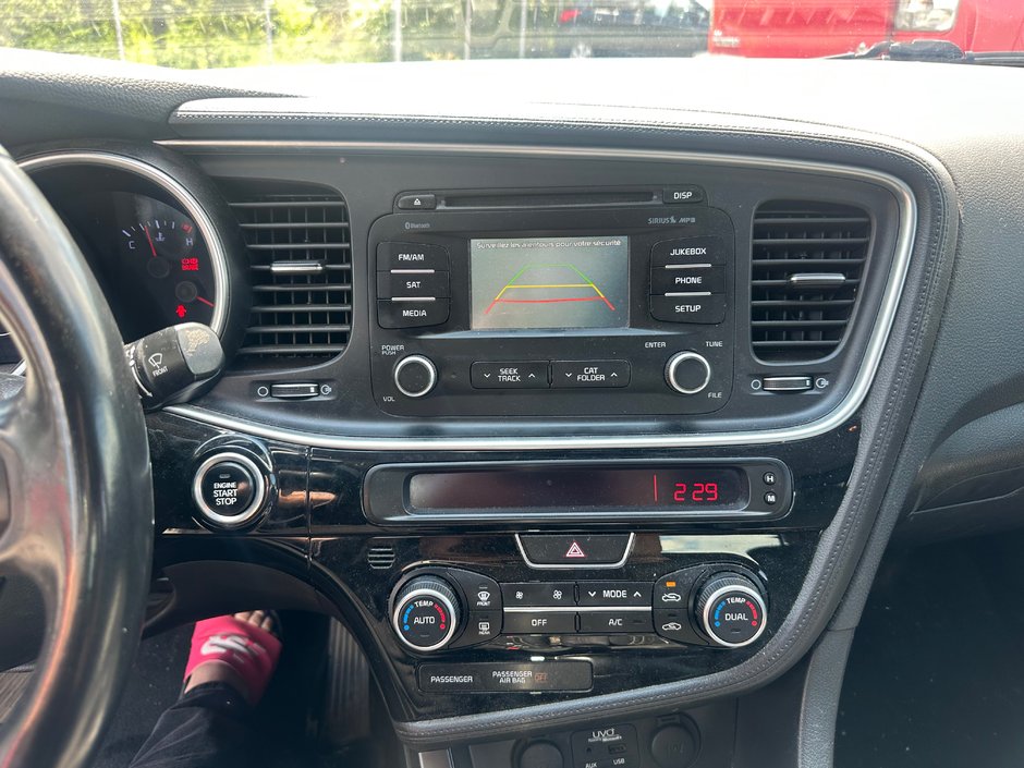 Kia Optima EX 2015-11