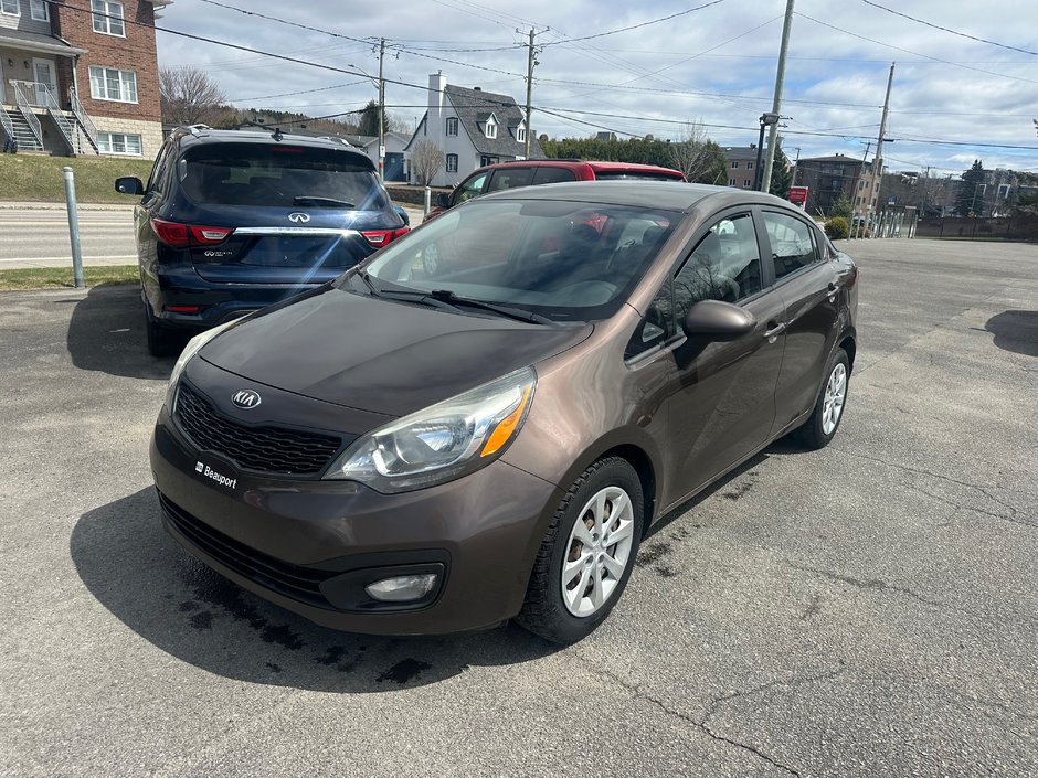 Kia Rio LX 2013-1